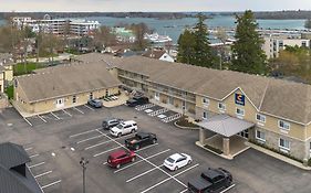 Comfort Inn & Suites Thousand Islands Harbour District